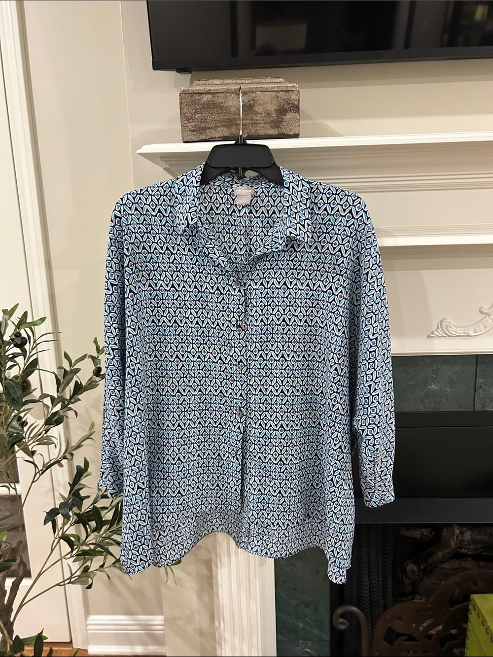 Chico's Blue and Teal Geometric Button-Up Shirt